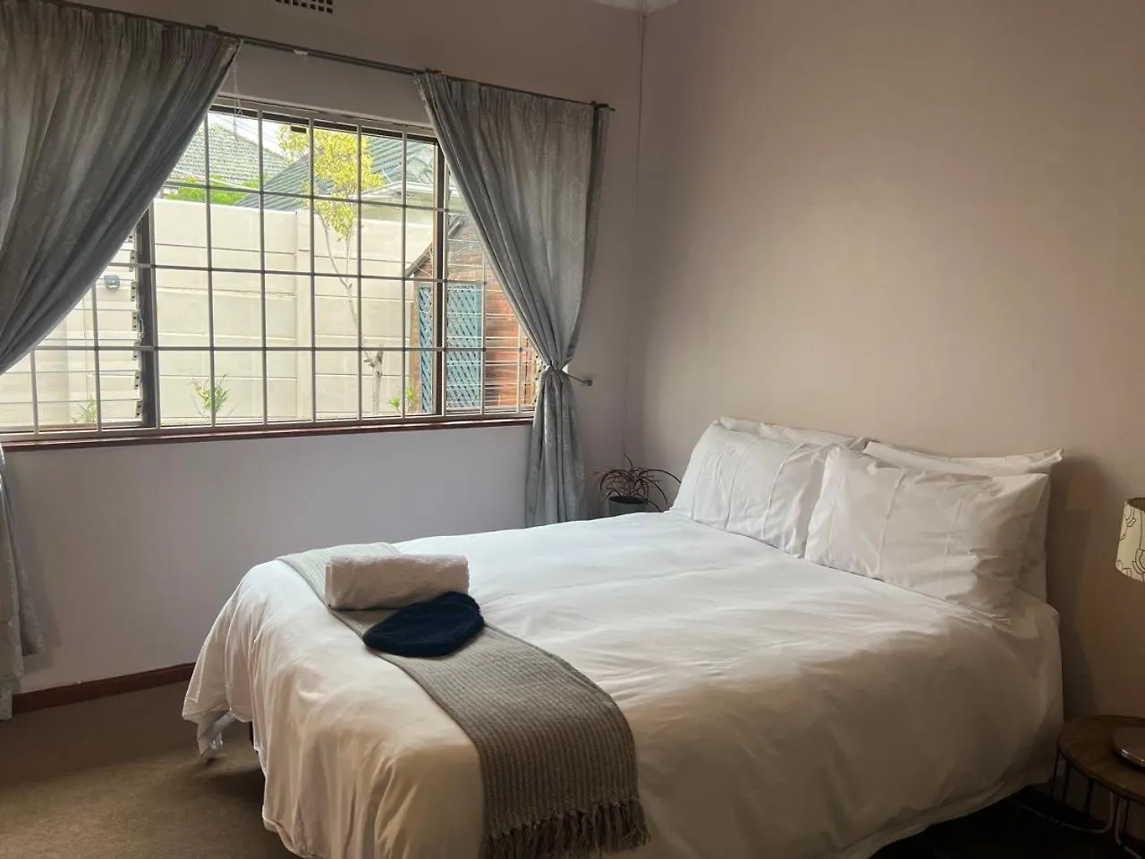 Bcozyglenhof Apartment Cape Town